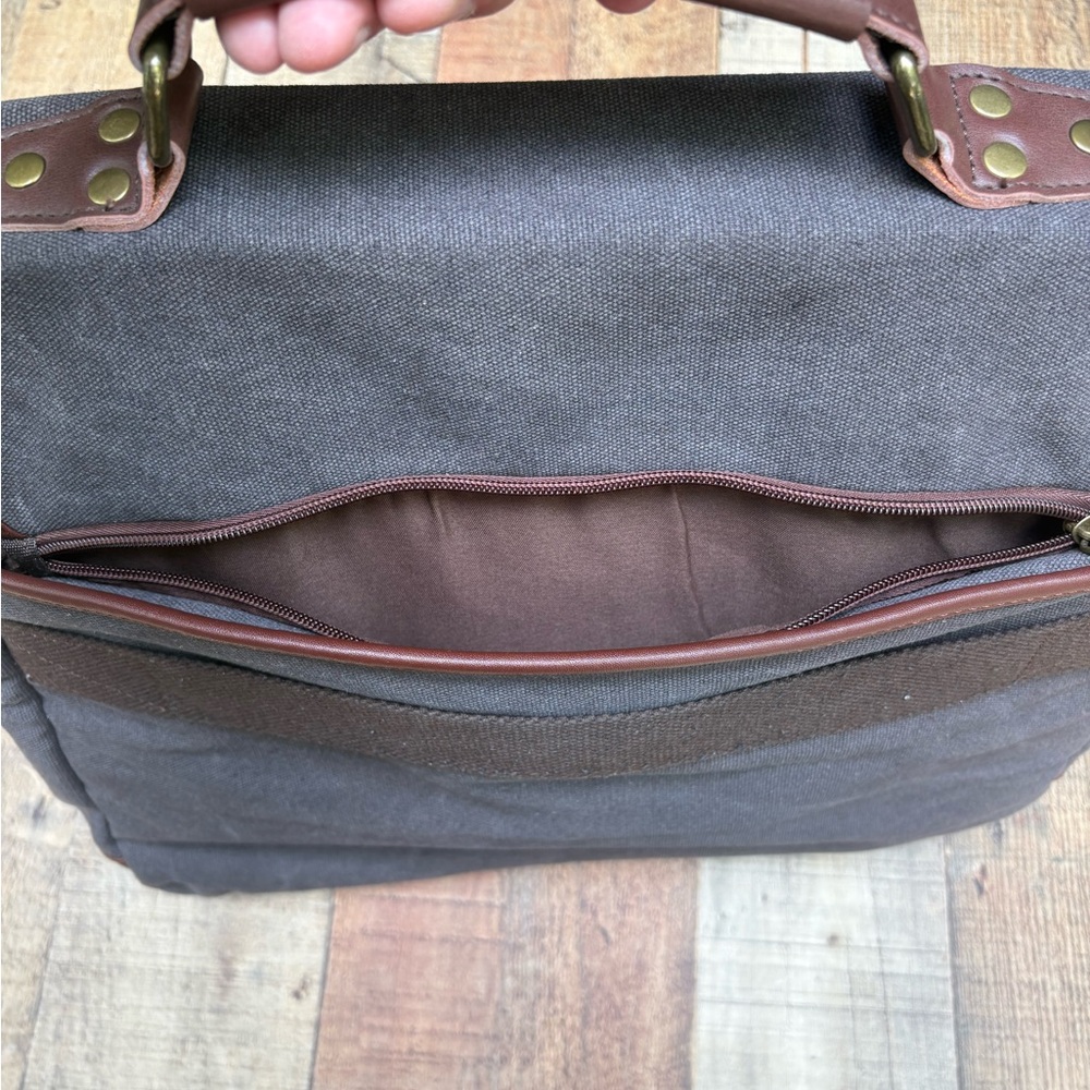 Lovevook Stylish Brown and Gray Canvas laptop bag - Picture 6 of 8